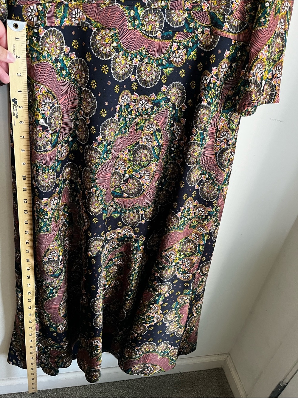 J. Crew Point Sur Long Sleeve Floral Paisley V-Neck Midi Dress Size 10 - Picture 8 of 11